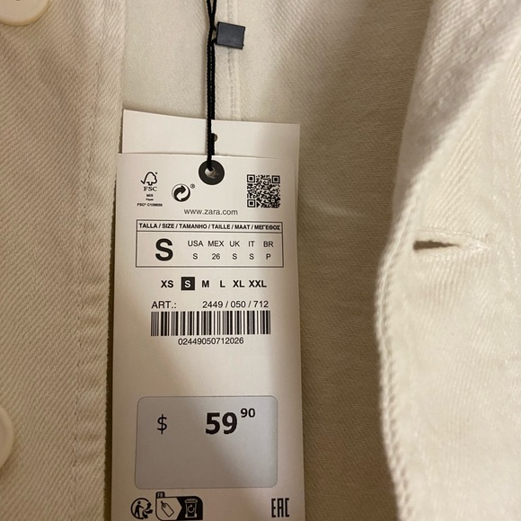 NWT - Zara Oversized Shirt w/ Pockets. Button up. - Picture 3 of 7